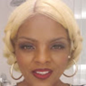 Meet your Posher, Patricia